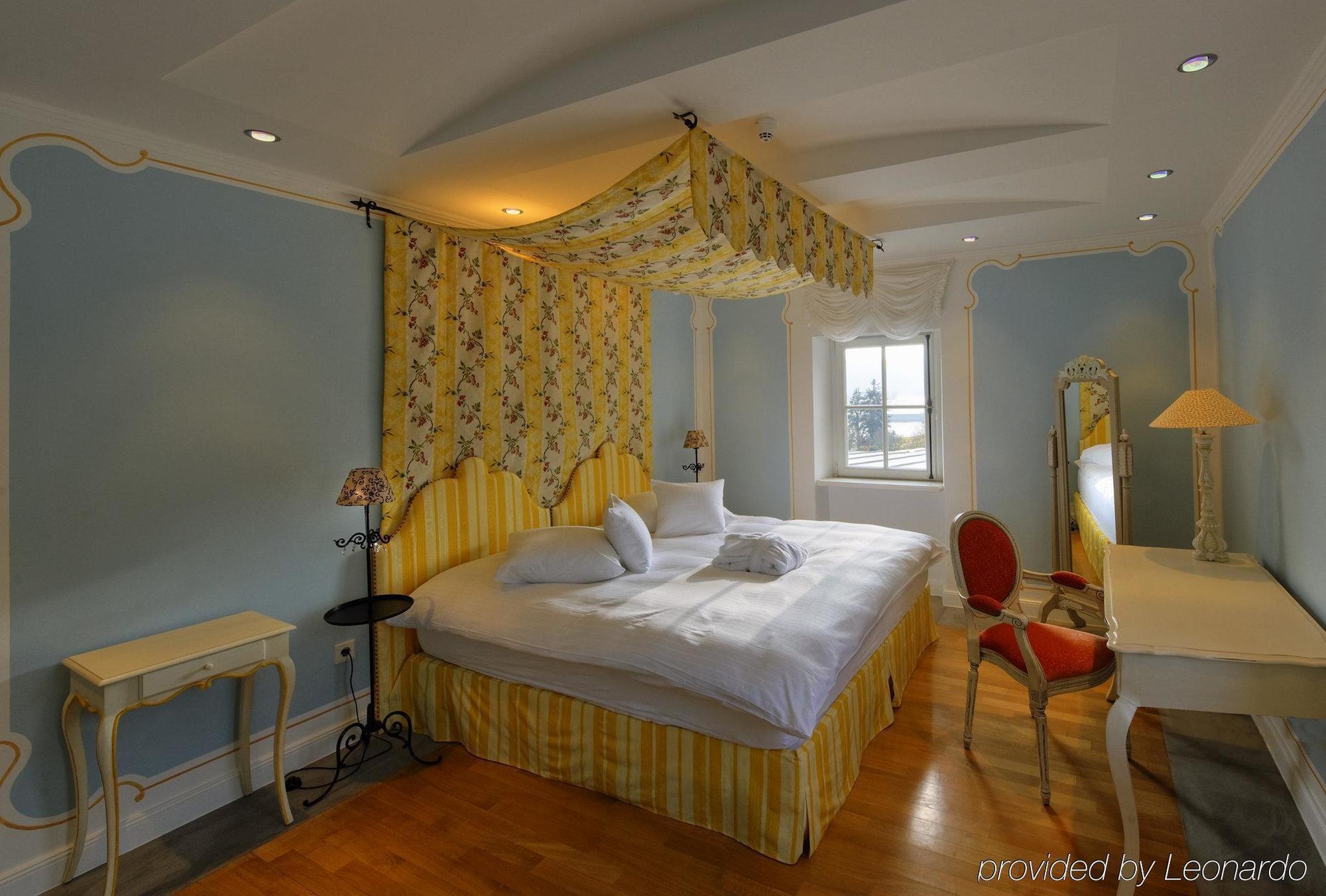 Hotel Chateau Schengen Eksteriør billede